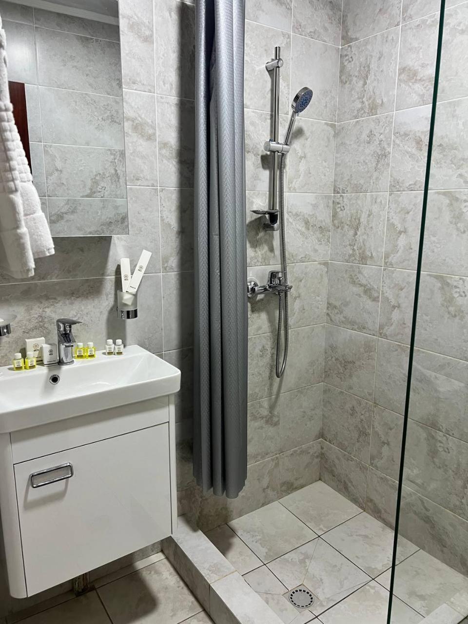 Orzu Hotel Namangan Εξωτερικό φωτογραφία